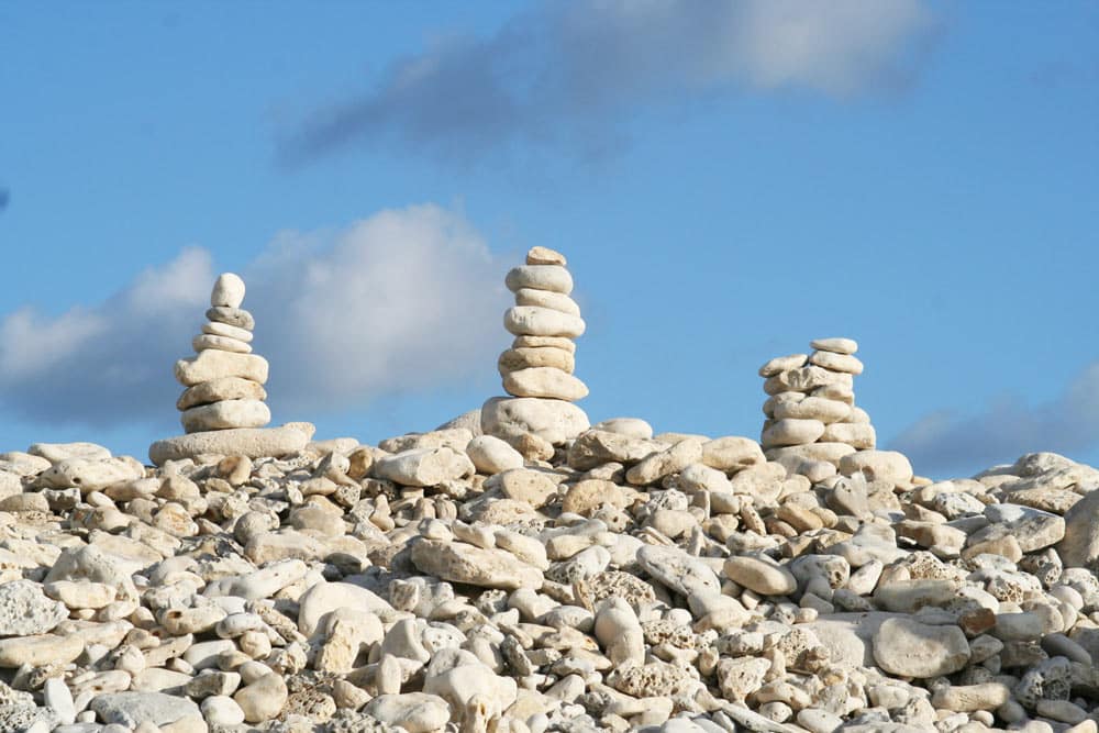 Les cairns de Saint-Denis-d'Oléron vous font leurs adieux